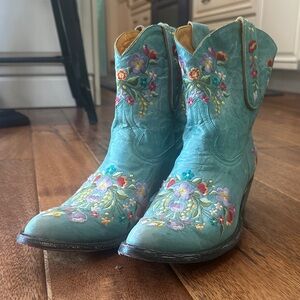 Old Gringo Embroidered Turquoise Cowboy Boots women’s 10B